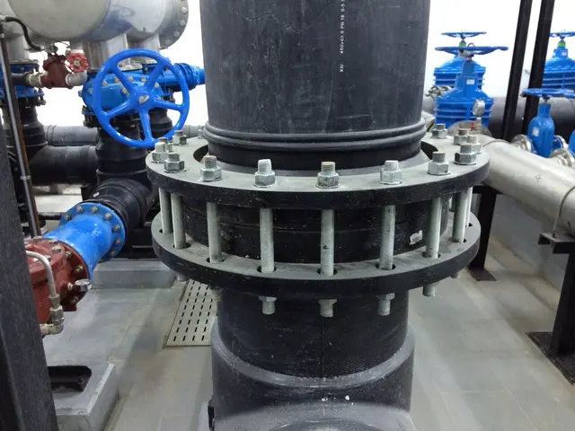 Flanged HDPE dismantling joint on PN16 pipework in a Kuwait pump room